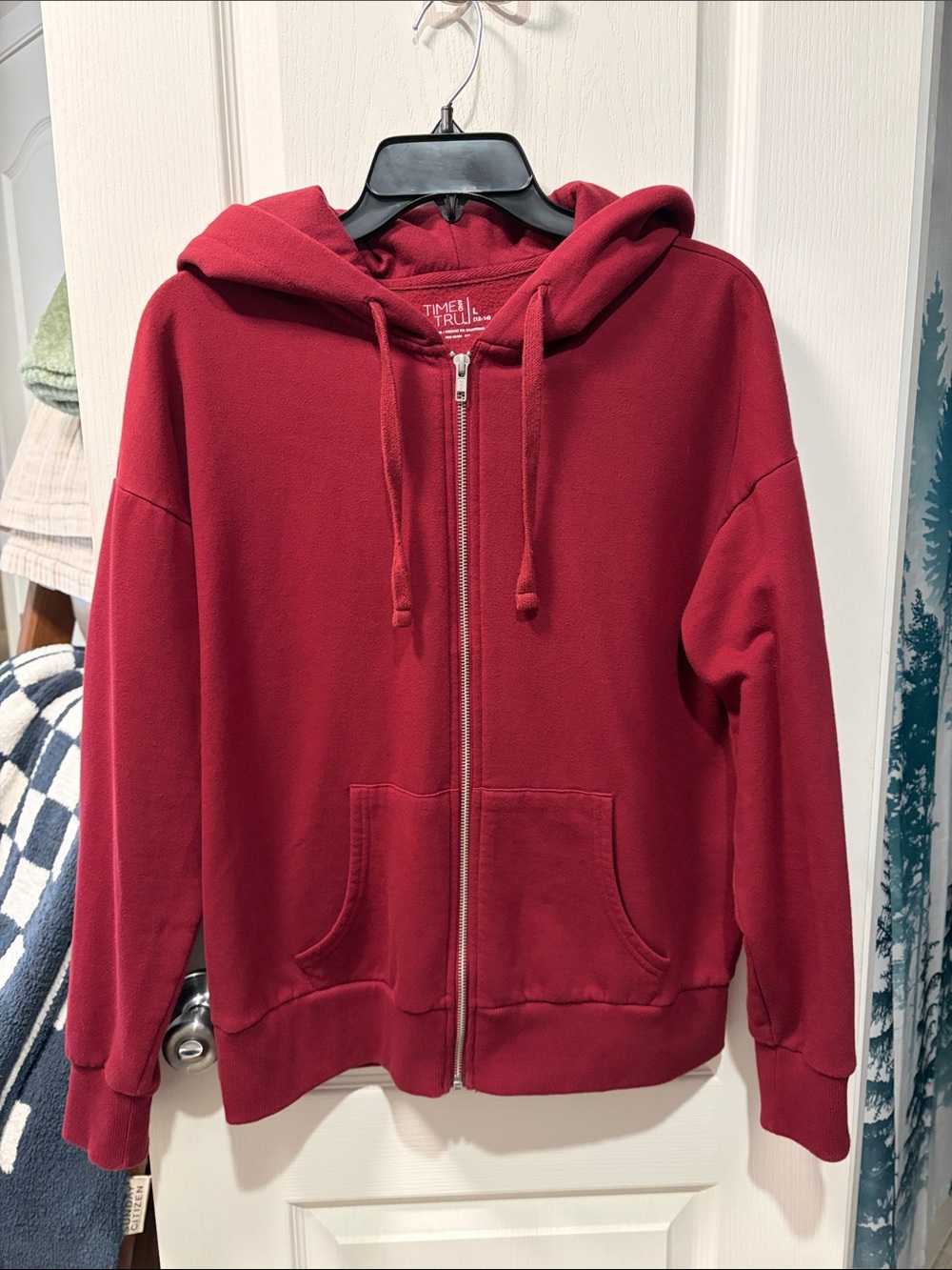 NWOT- Women's Maroon Red Zip-Up Hoodie- large